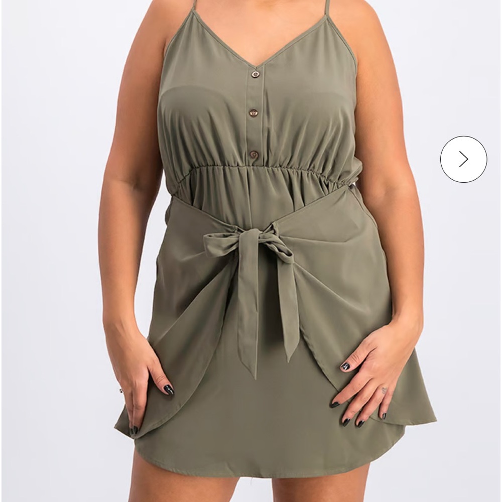 BCBG
Womens Tie, Front Shirred Casual Dress,‎ Olive